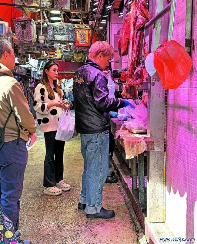 31岁TVB女星当演员难以保管活命,日常兼职打四份工,4天伙食仅花200元 节俭抓家成重生代典范